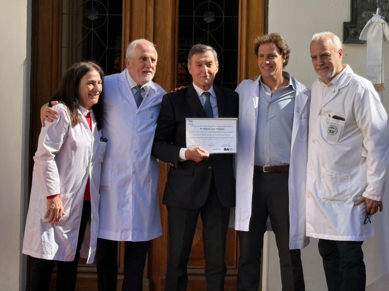 Dr. Podestá -Premio Hosp. Gutiérrez